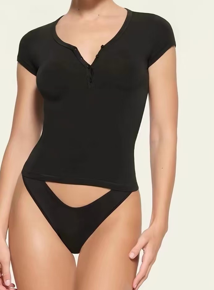 Intimates INT-12 — Celebrity Fashion program