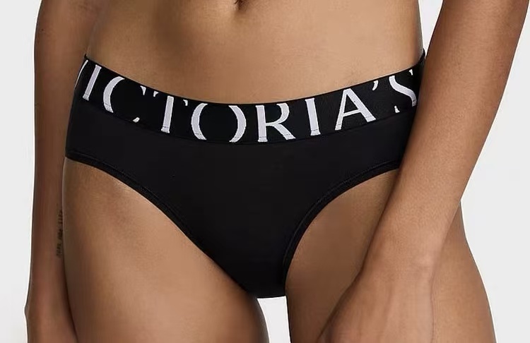 Intimates INT-21 — Celebrity Fashion program